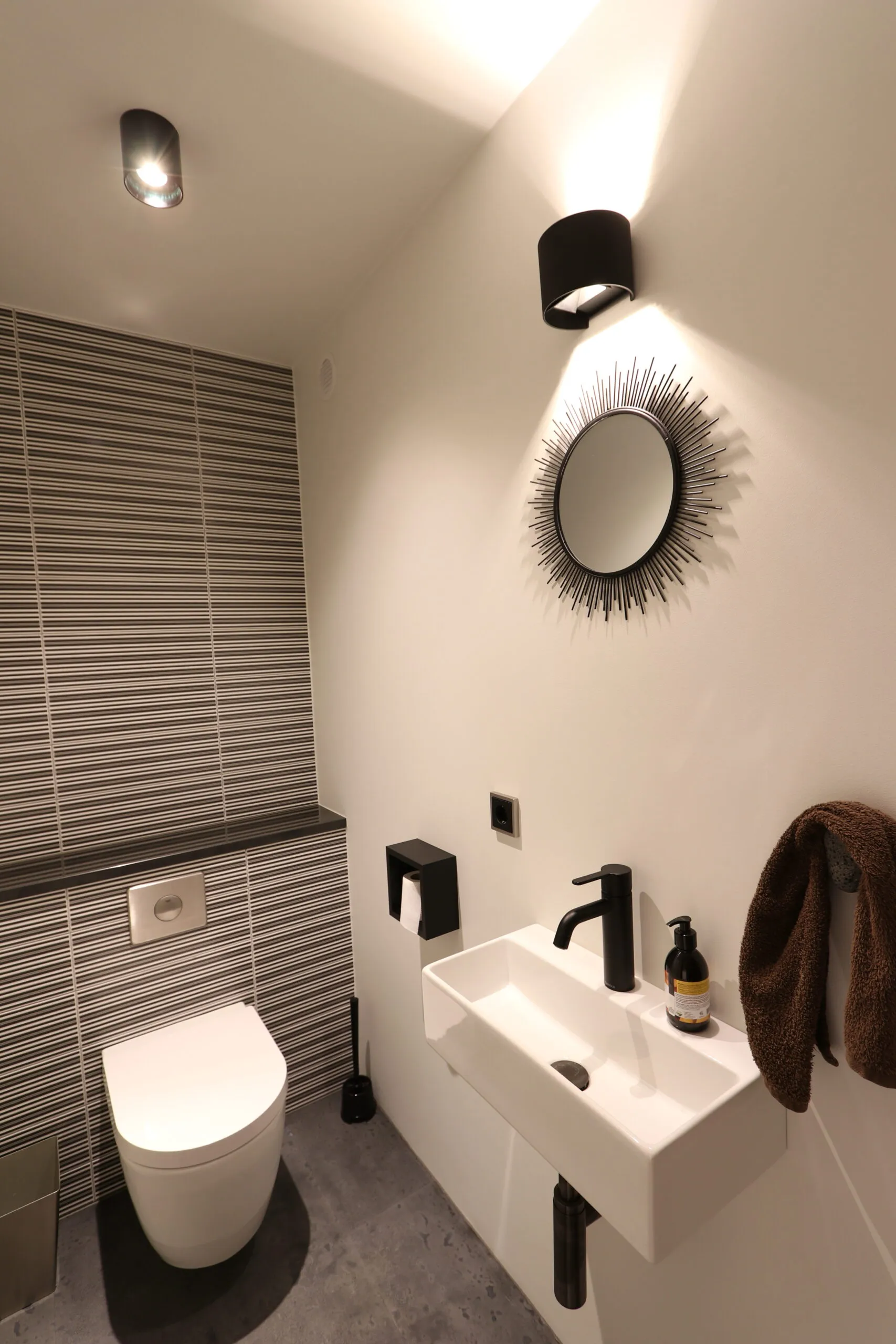 Guest Bathrooms: Gym